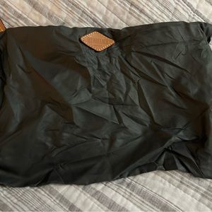 Mz Wallace dark gray medium pouch